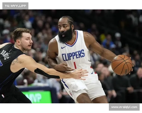 哈登因伤缺阵快船客场之旅，归期未定