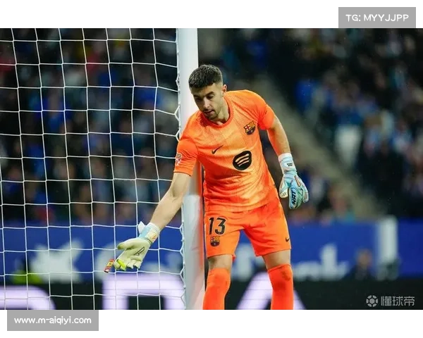 巴萨门神霍安·加西亚获奖，坦言对多线争冠乐观