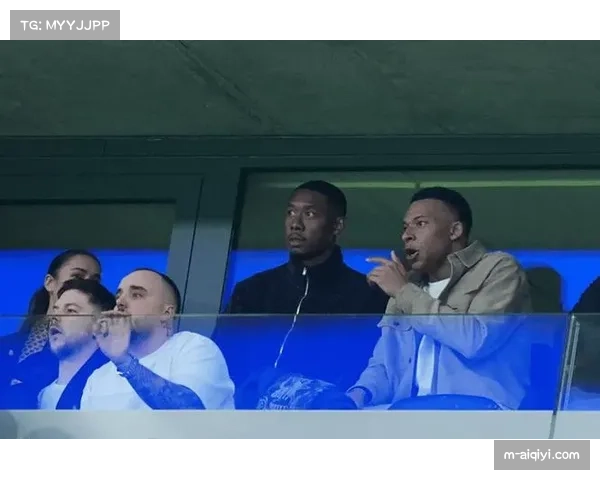 场边花絮:皇马对阵曼城,看台上出现多位NBA球星的观战身影